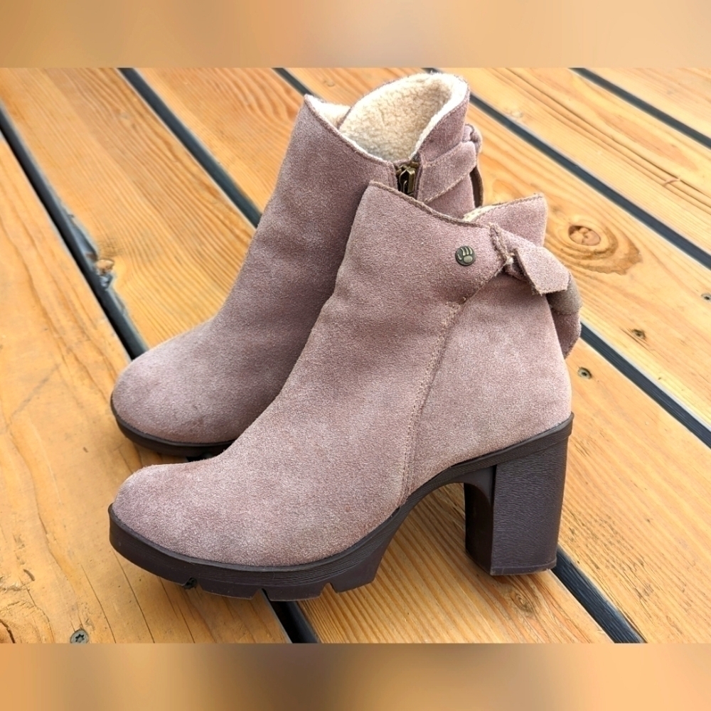 BearPaw Eden Heeled Shearling  Boots Size 7